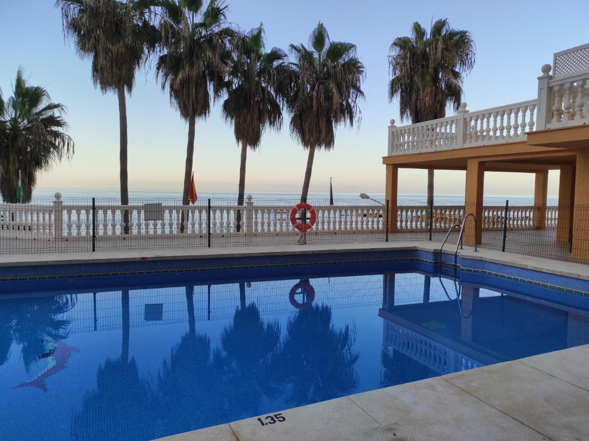Studio Bellavista Beach - Torremuelle - Benalmadena Costa Bagian luar foto